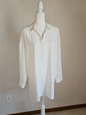 J Jill LG Wearever Easy Care Cream Tunic Popover Wardrobe Basic Office Preppy